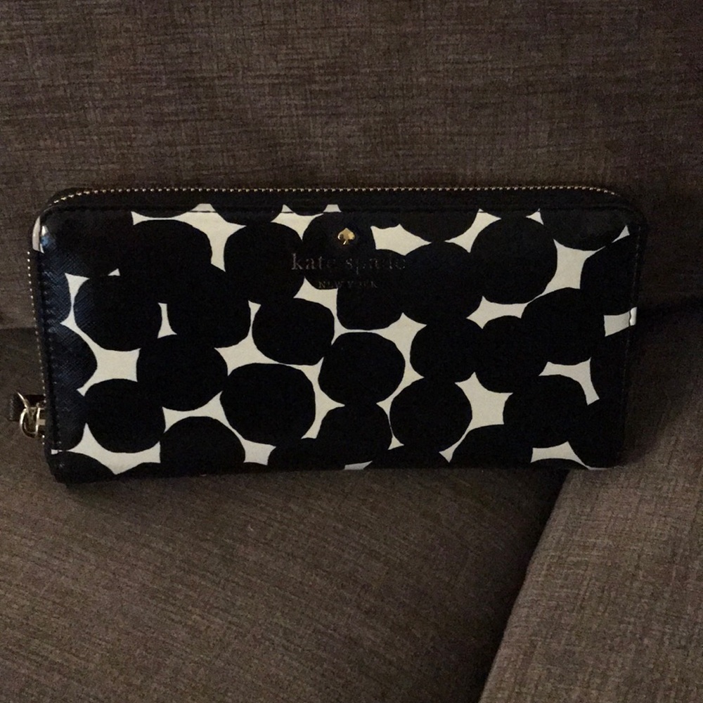 Kate Spade Zipper Wallet
